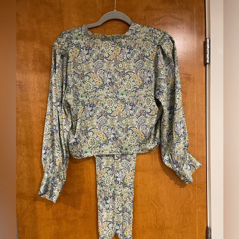 Zara L/S Paisley Tie Front Crop Top 100% Poly - Picture 5 of 7